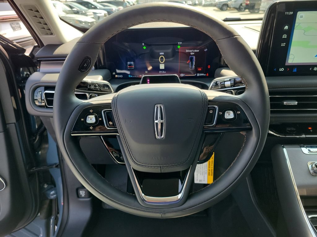New 2026 Lincoln Aviator AWD image 24
