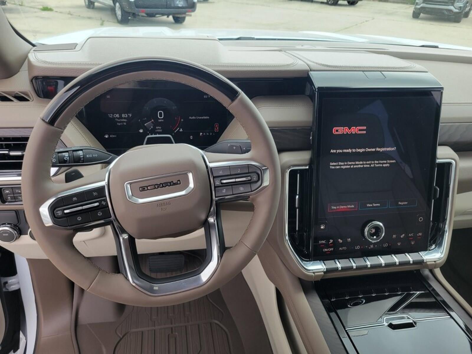 New 2026 GMC Yukon Denali w/ Denali Reserve Package RWD image 12