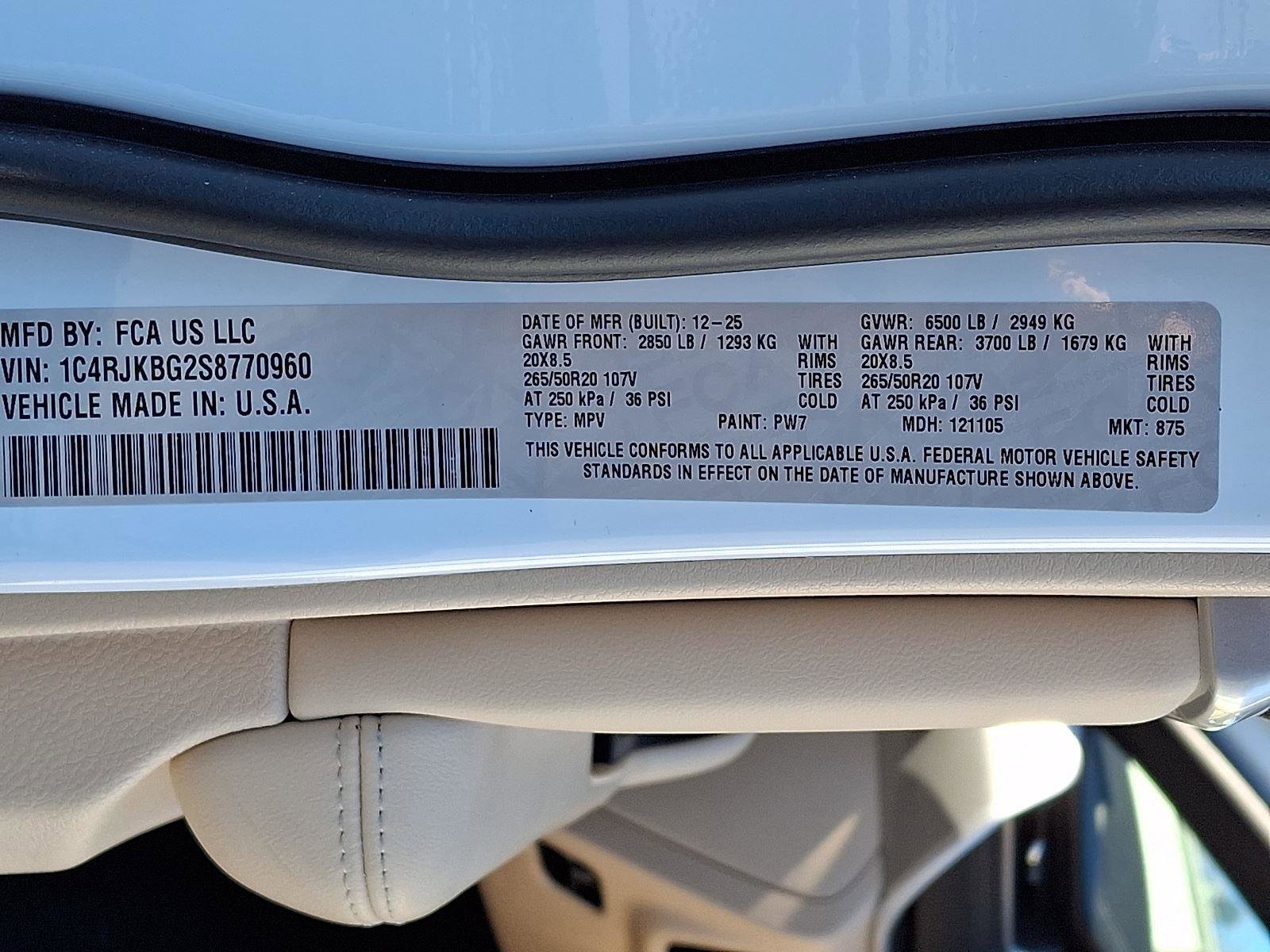 New 2025 Jeep Grand Cherokee L Limited image 18