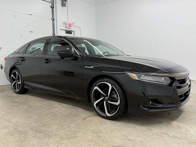 Certified 2022 Honda Accord Sport image 3