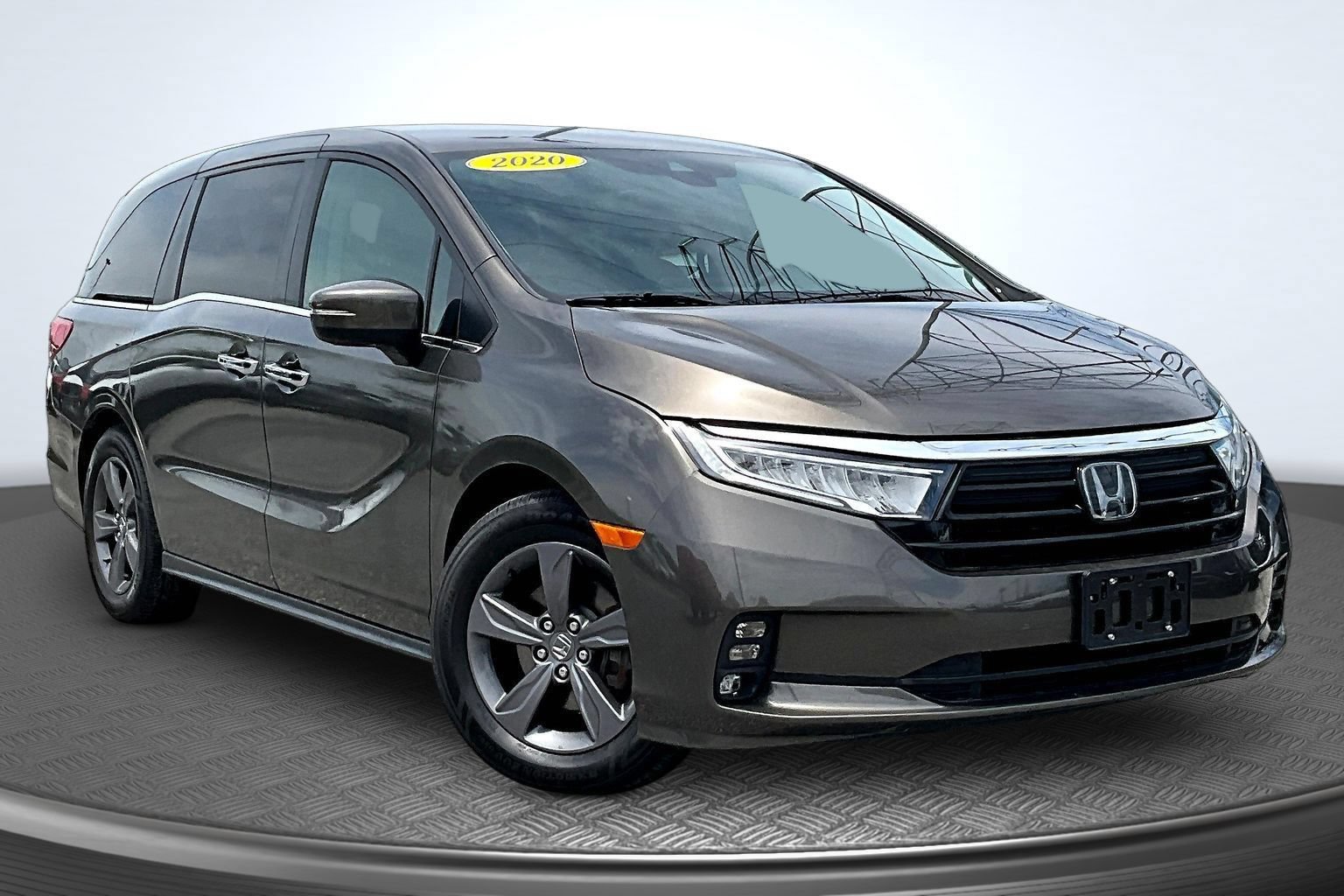 Used 2022 Honda Odyssey EX image 3