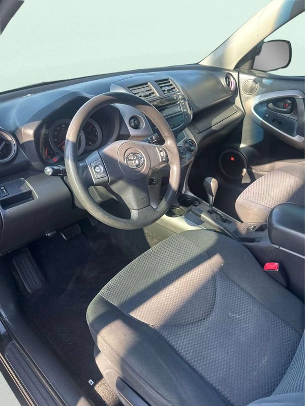 Used 2006 Toyota RAV4 Sport FWD image 17
