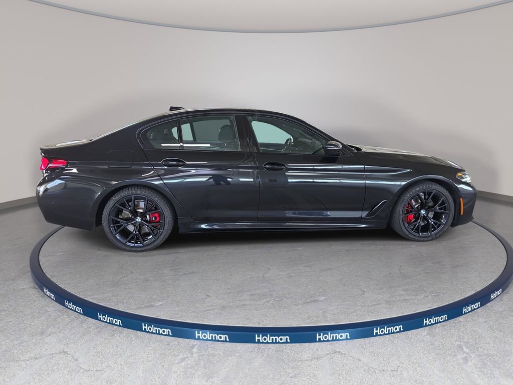 Used 2023 BMW 530i w/ M Sport Package RWD image 6