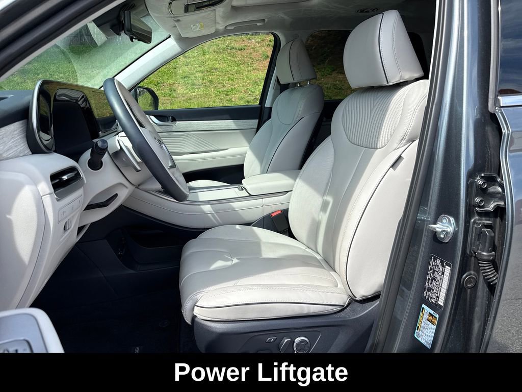 Used 2024 Hyundai Palisade Calligraphy image 12