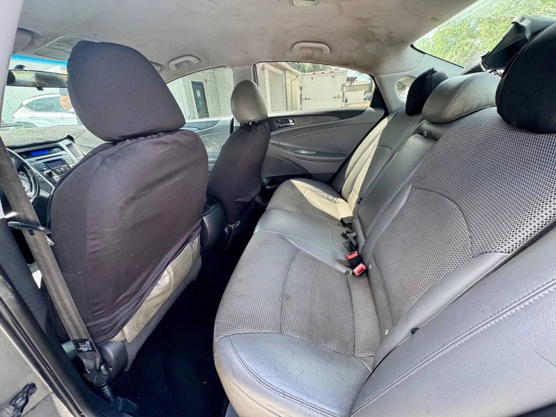 Used 2011 Hyundai Sonata SE FWD image 16