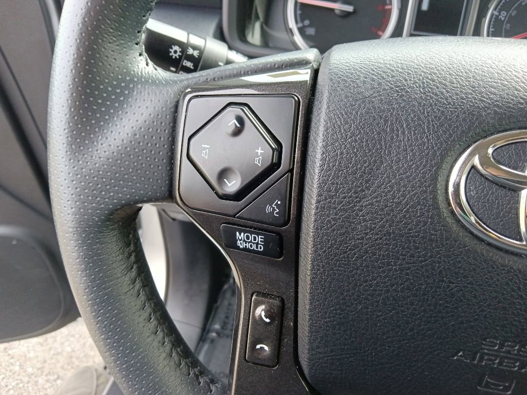 Used 2024 Toyota 4Runner TRD Off-Road AWD/4WD image 18