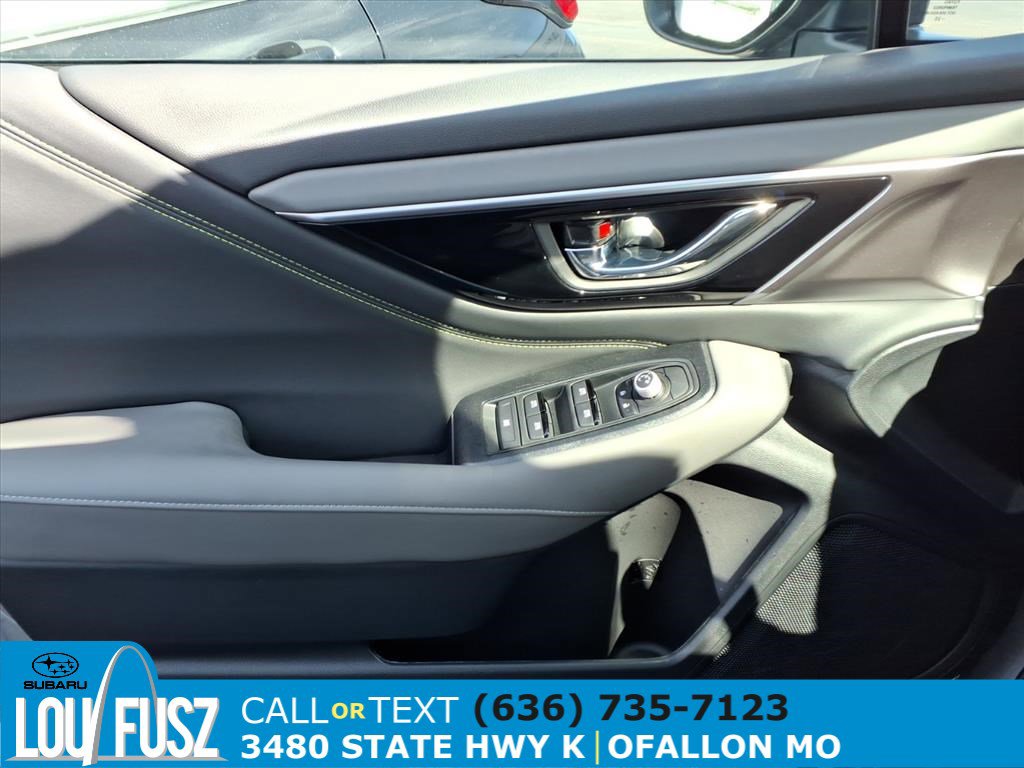 Certified 2025 Subaru Outback Onyx Edition image 19