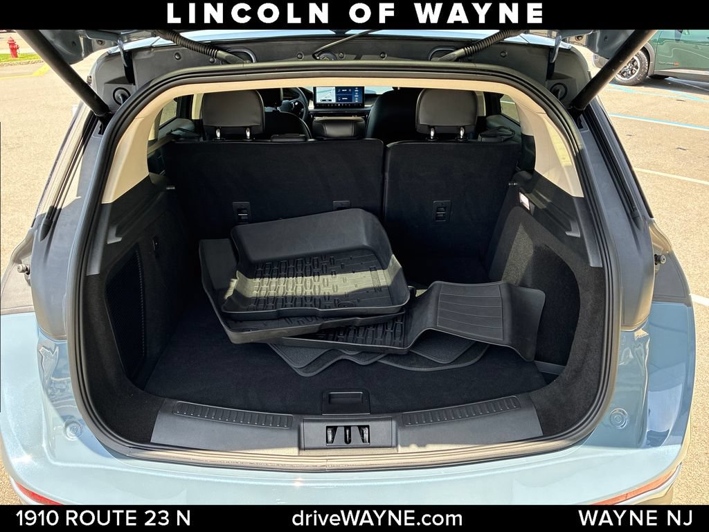 Certified 2024 Lincoln Corsair AWD image 7
