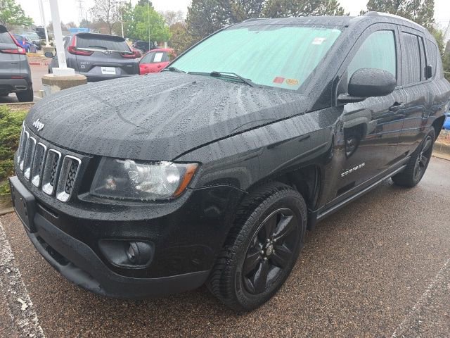 Used 2016 Jeep Compass Sport w/ Power Value Group AWD/4WD image 2