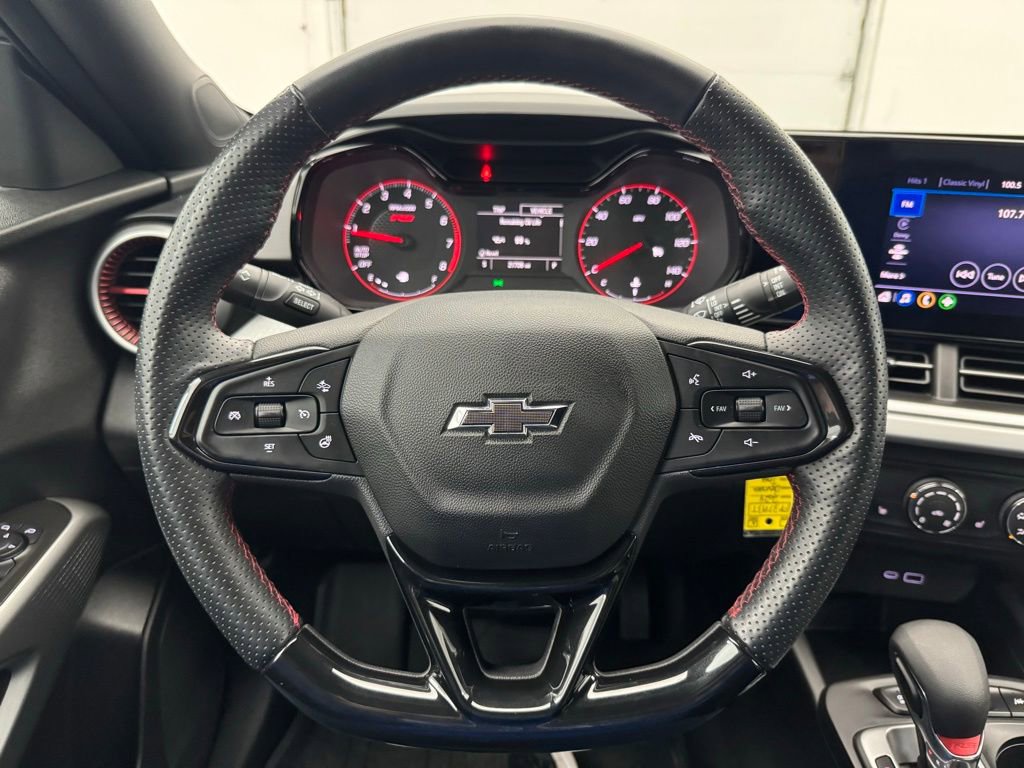 Used 2024 Chevrolet Trax RS image 18