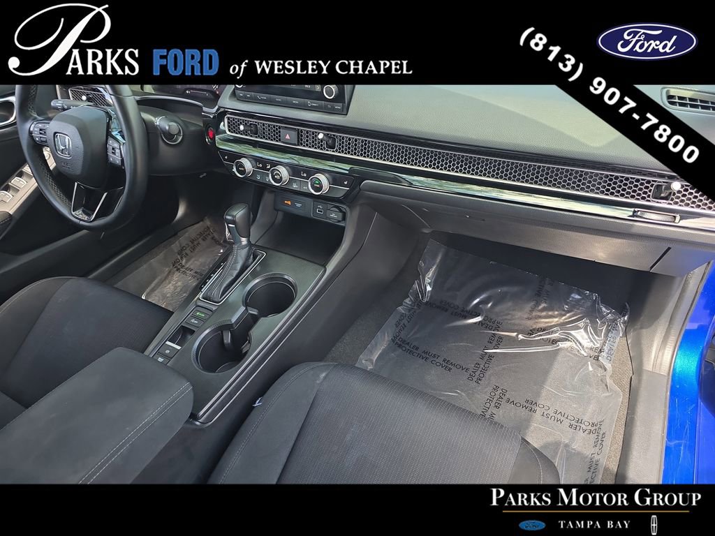 Used 2022 Honda Civic EX image 9