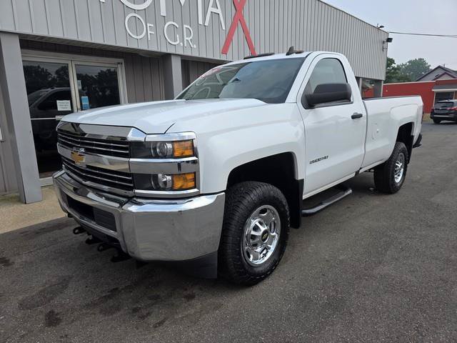 Used 2016 Chevrolet Silverado 2500 W/T w/ WT Convenience Package AWD/4WD image 4