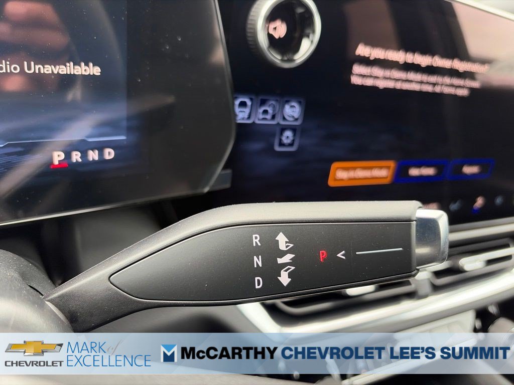 New 2026 Chevrolet Equinox EV LT w/ Comfort Package FWD image 11