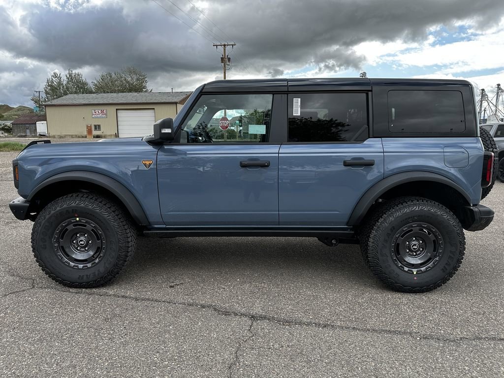 New 2025 Ford Bronco Badlands image 5