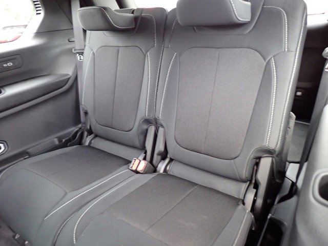 New 2025 Jeep Grand Cherokee L Laredo w/ Luxury Tech Group I image 14