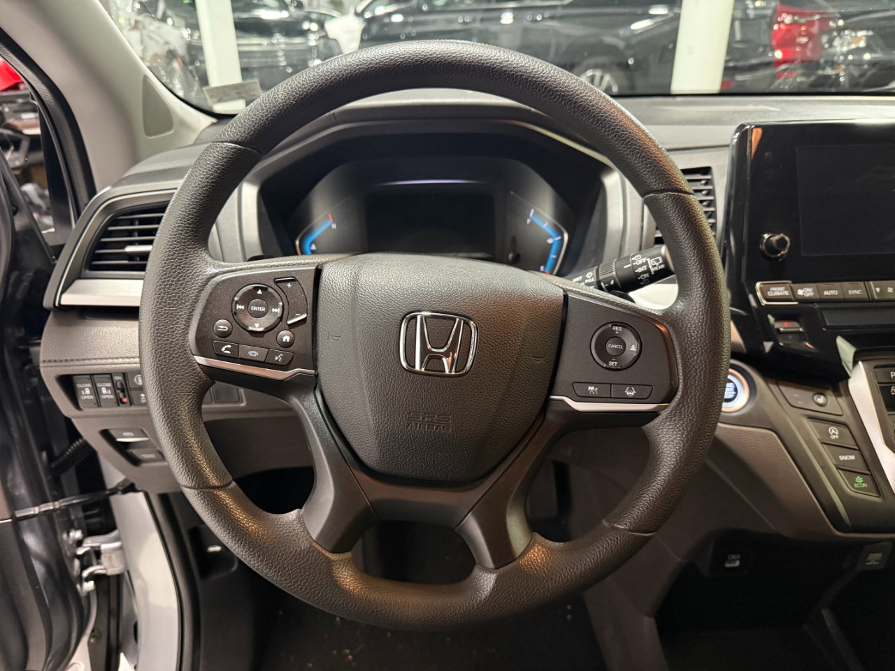 Used 2022 Honda Odyssey EX image 8