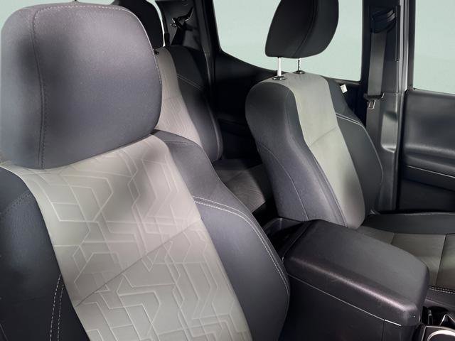 Used 2020 Toyota Tacoma TRD Off-Road image 36