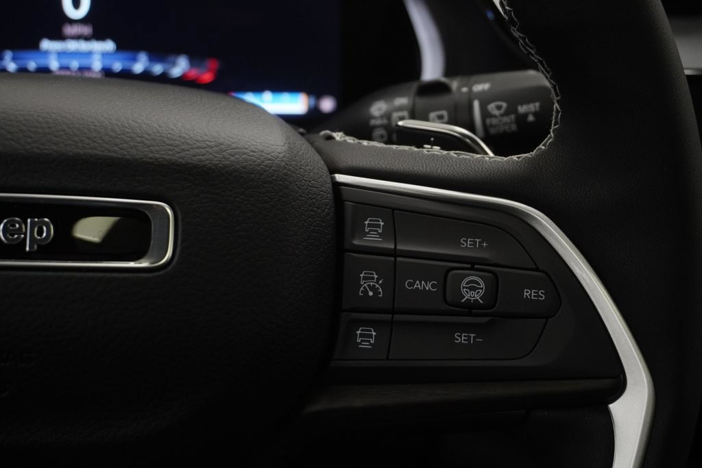 New 2026 Jeep Grand Cherokee Altitude AWD/4WD image 27