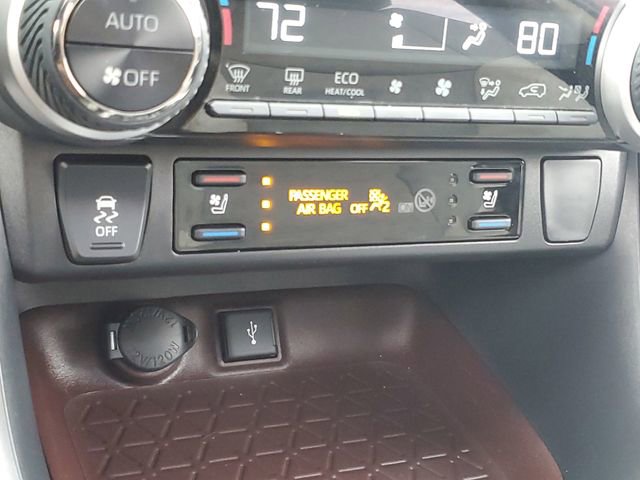Used 2020 Toyota RAV4 Limited w/ Limited Grade Weather Package AWD/4WD image 19
