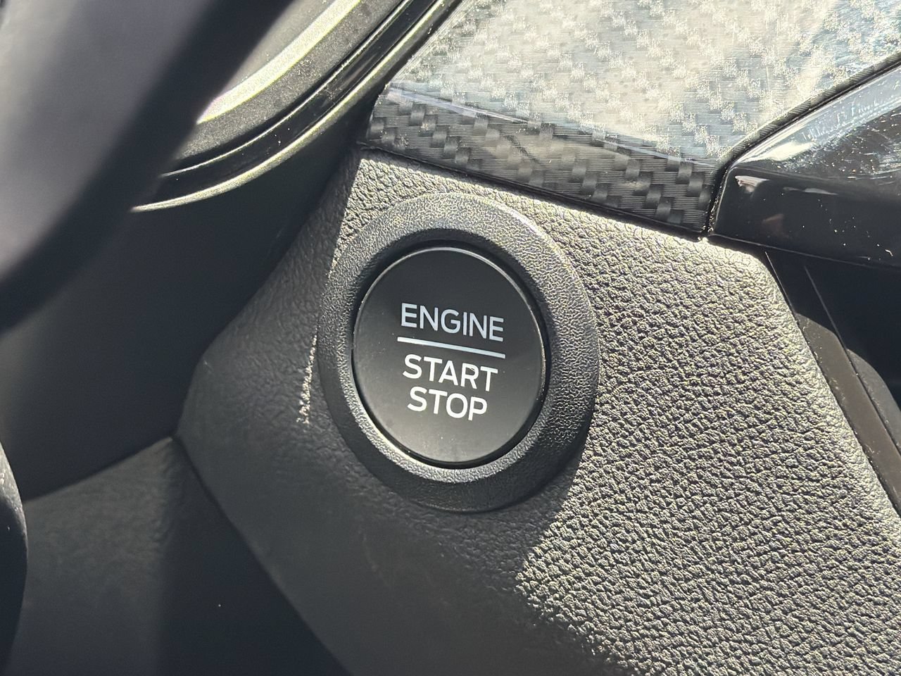 Used 2024 Ford Escape ST-Line FWD image 28