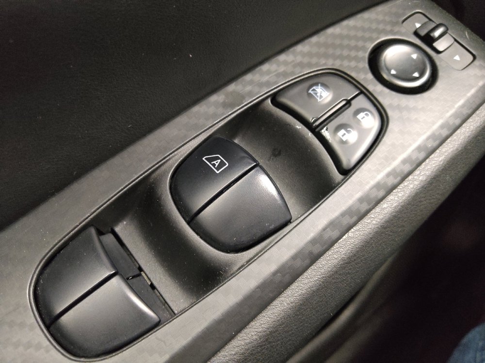 Used 2024 Nissan Altima 2.5 SV image 27