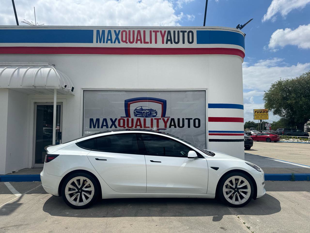 Used 2023 Tesla Model 3 Standard Range RWD image 24