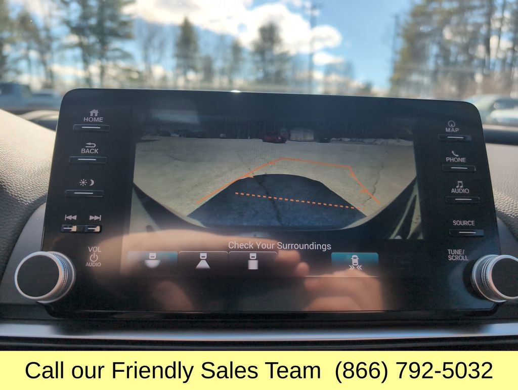 Used 2018 Honda Accord Touring image 21