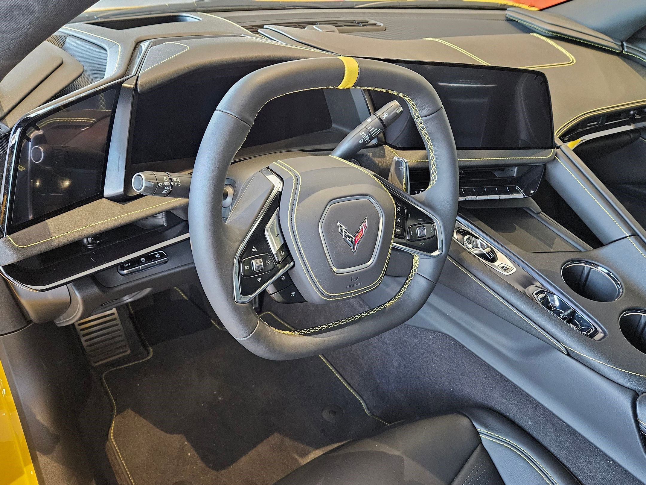 Used 2026 Chevrolet Corvette Stingray Preferred Conv w/ Z51 Performance Package image 12