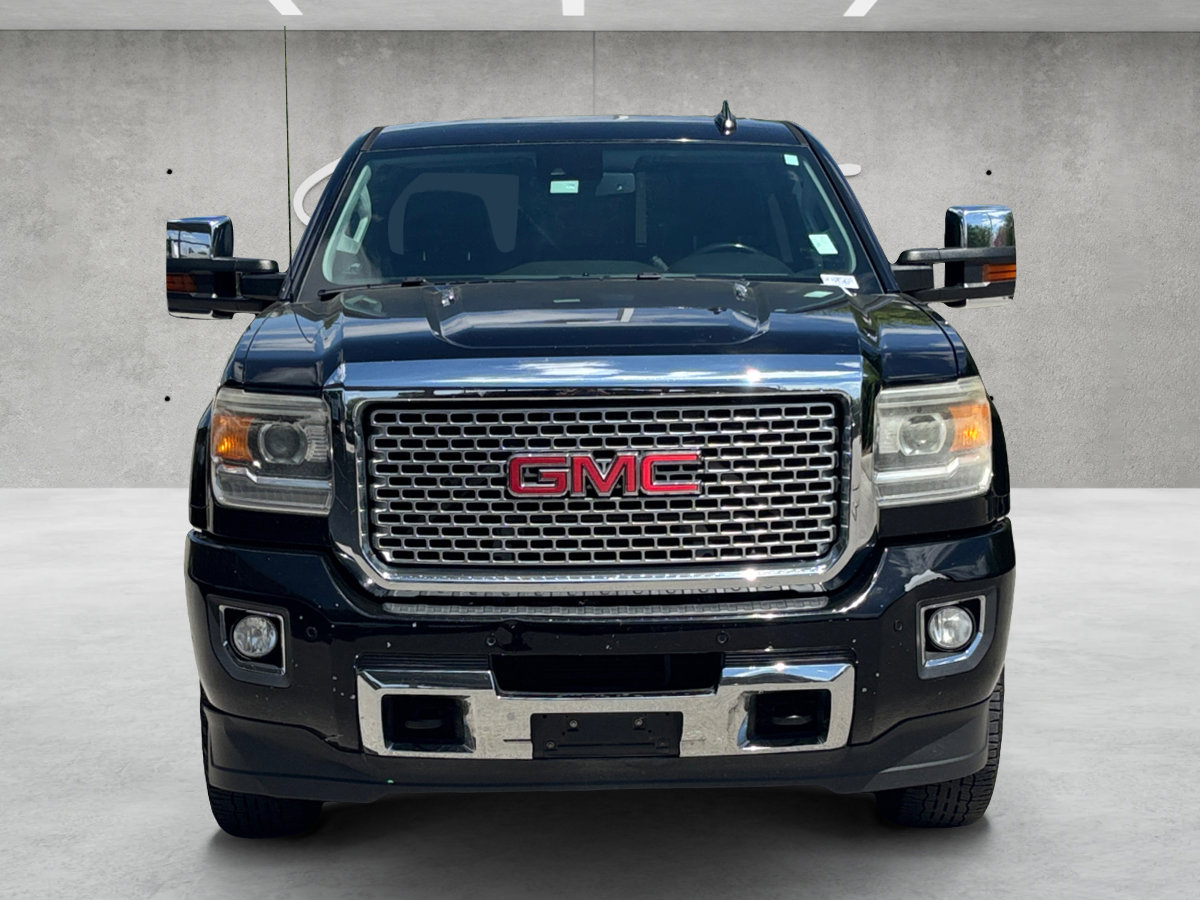Used 2016 GMC Sierra 2500 Denali w/ Duramax Plus Package image 21