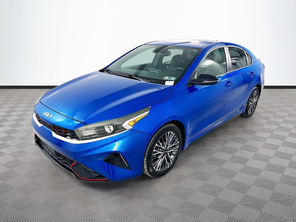 Used 2023 Kia Forte GT-Line w/ GT-Line Technology Package FWD image 5