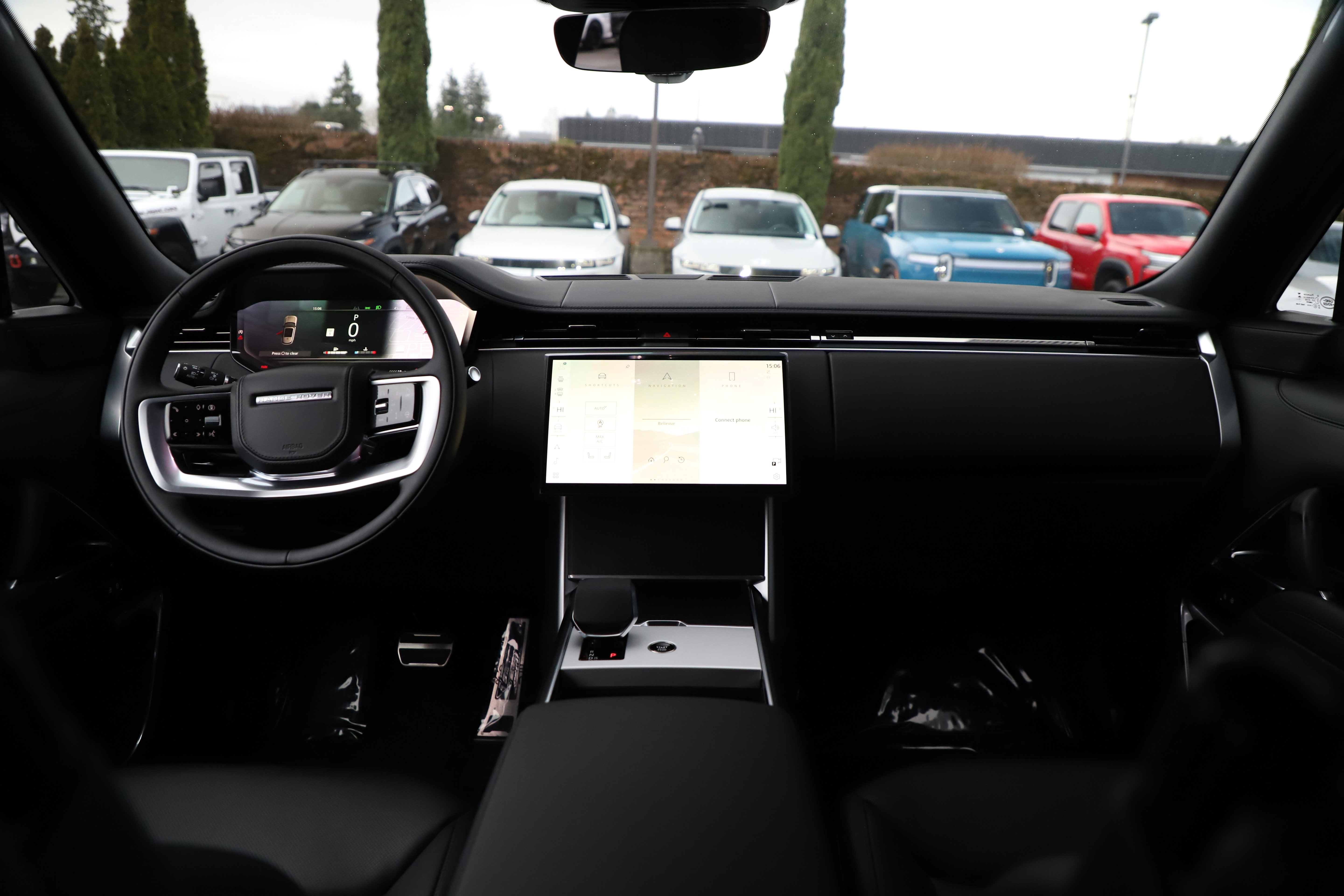 New 2026 Land Rover Range Rover SE AWD/4WD image 14