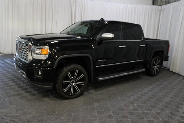 Used 2015 GMC Sierra 1500 Denali w/ Driver Alert Package image 3