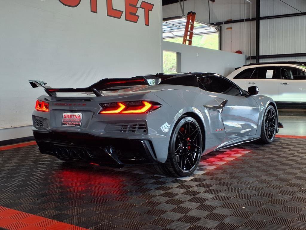 Used 2024 Chevrolet Corvette Z06 image 6