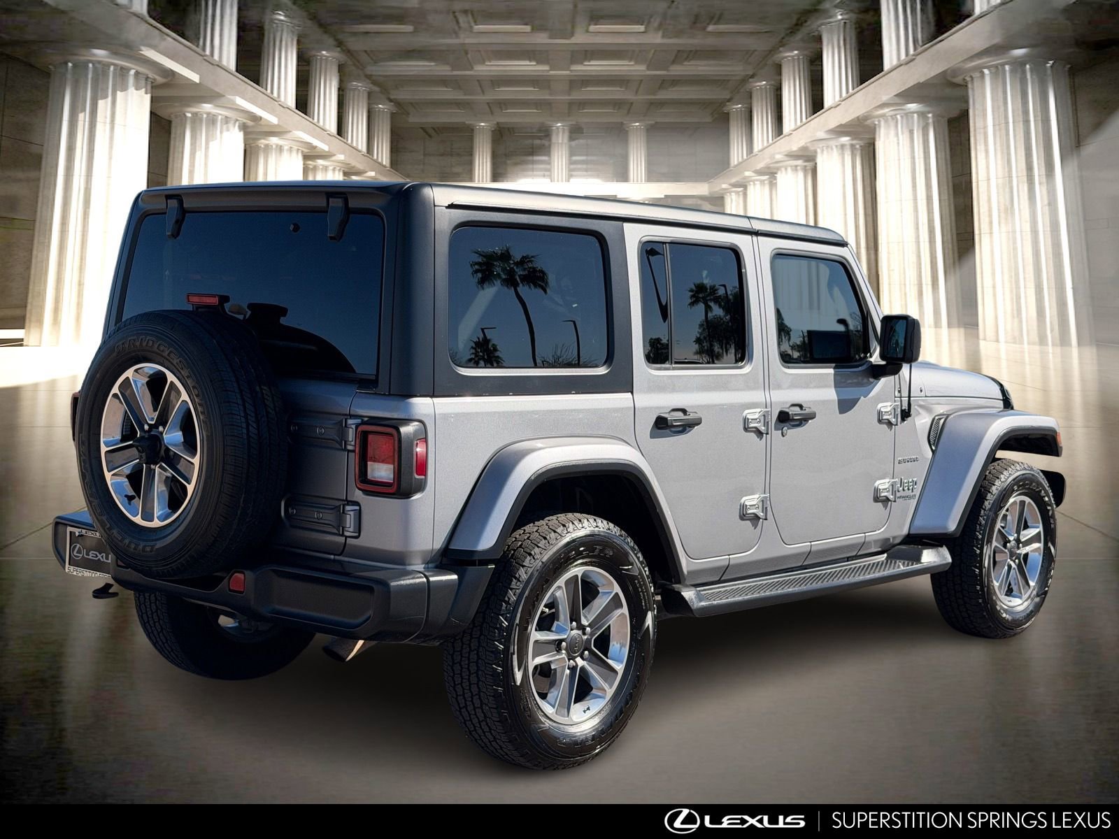 Used 2020 Jeep Wrangler Unlimited Sahara image 4
