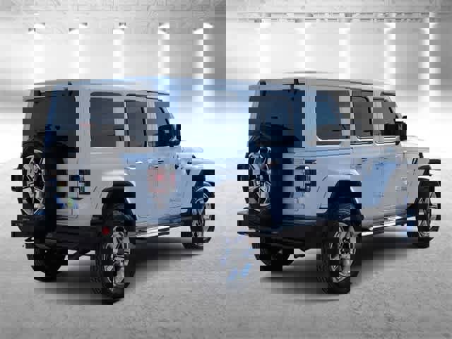 Used 2022 Jeep Wrangler Unlimited Sahara w/ Cold Weather Group image 8