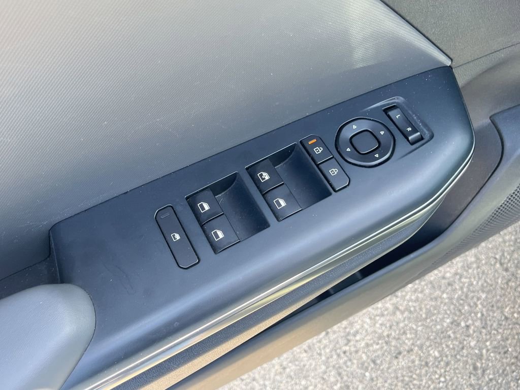 Used 2025 Kia K4 LXS image 13