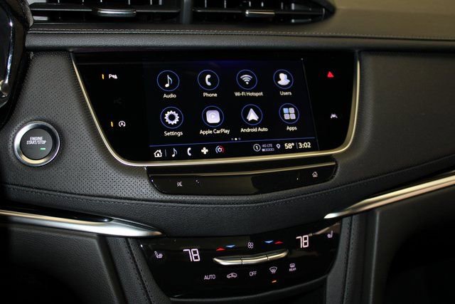 New 2025 Cadillac XT6 Luxury image 14