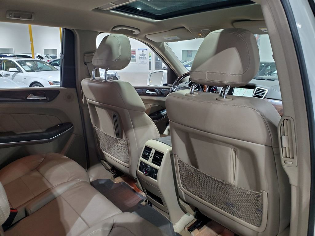 Used 2014 Mercedes-Benz GL 450 4MATIC image 20