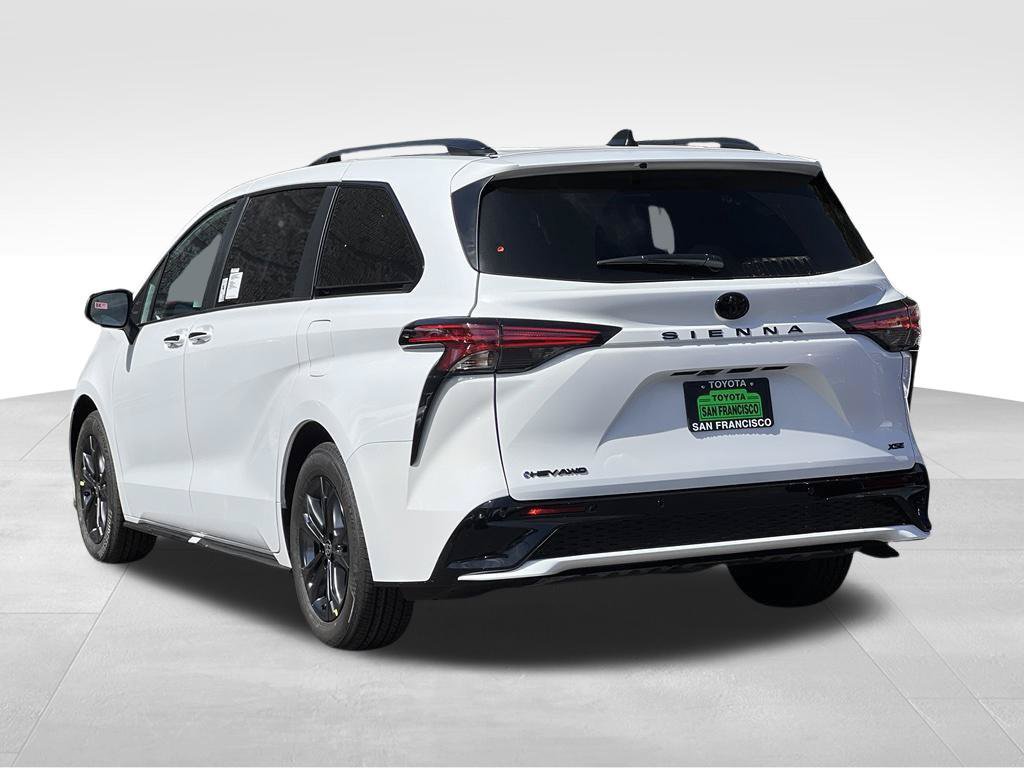 New 2026 Toyota Sienna XSE AWD/4WD image 3