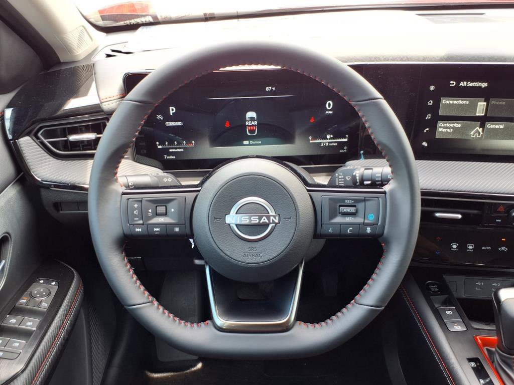 New 2025 Nissan Kicks SR image 14