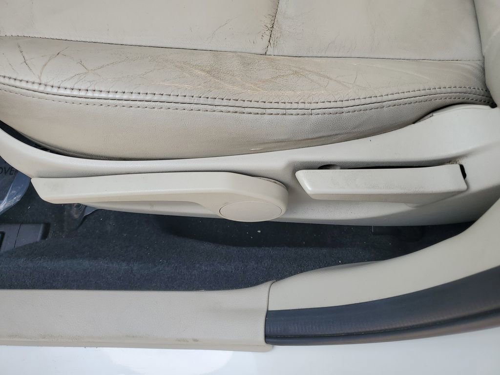 Used 2014 Subaru Crosstrek 2.0i Limited image 18