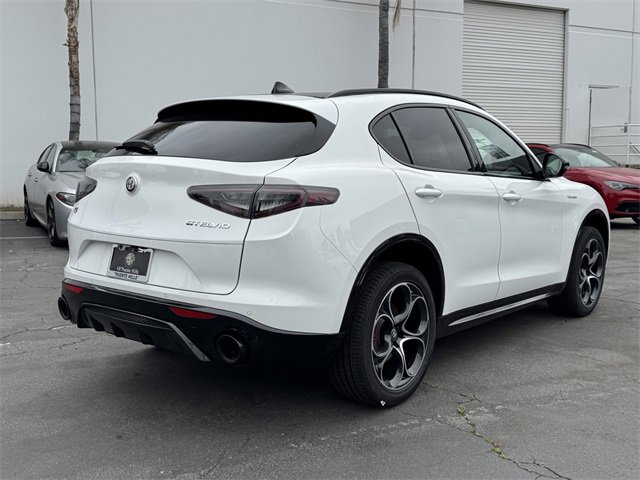 New 2025 Alfa Romeo Stelvio Sprint w/ Veloce Package image 6