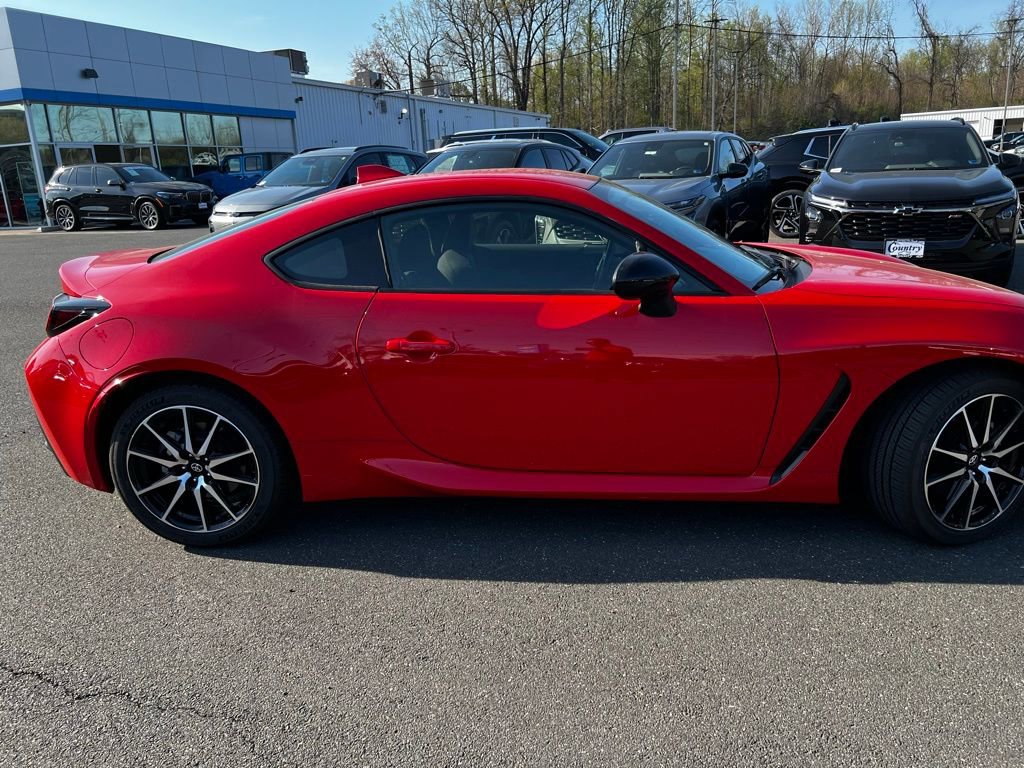 Used 2024 Toyota GR86 image 27