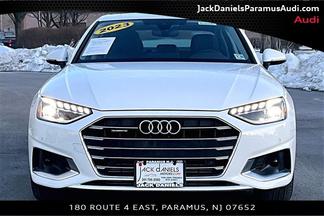 Used 2023 Audi A4 2.0T Premium w/ Convenience Package image 3