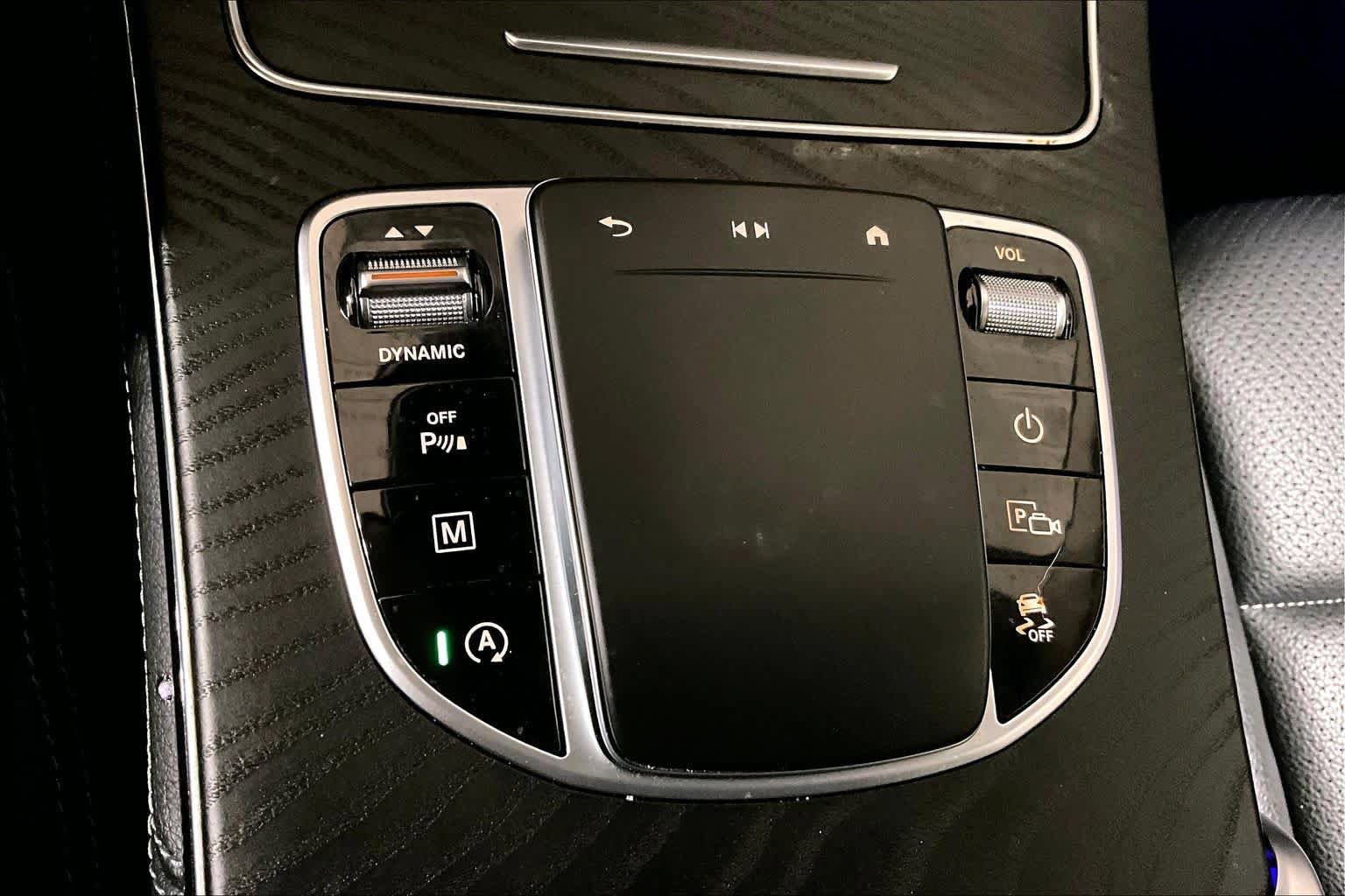 Used 2021 Mercedes-Benz GLC 300 image 28