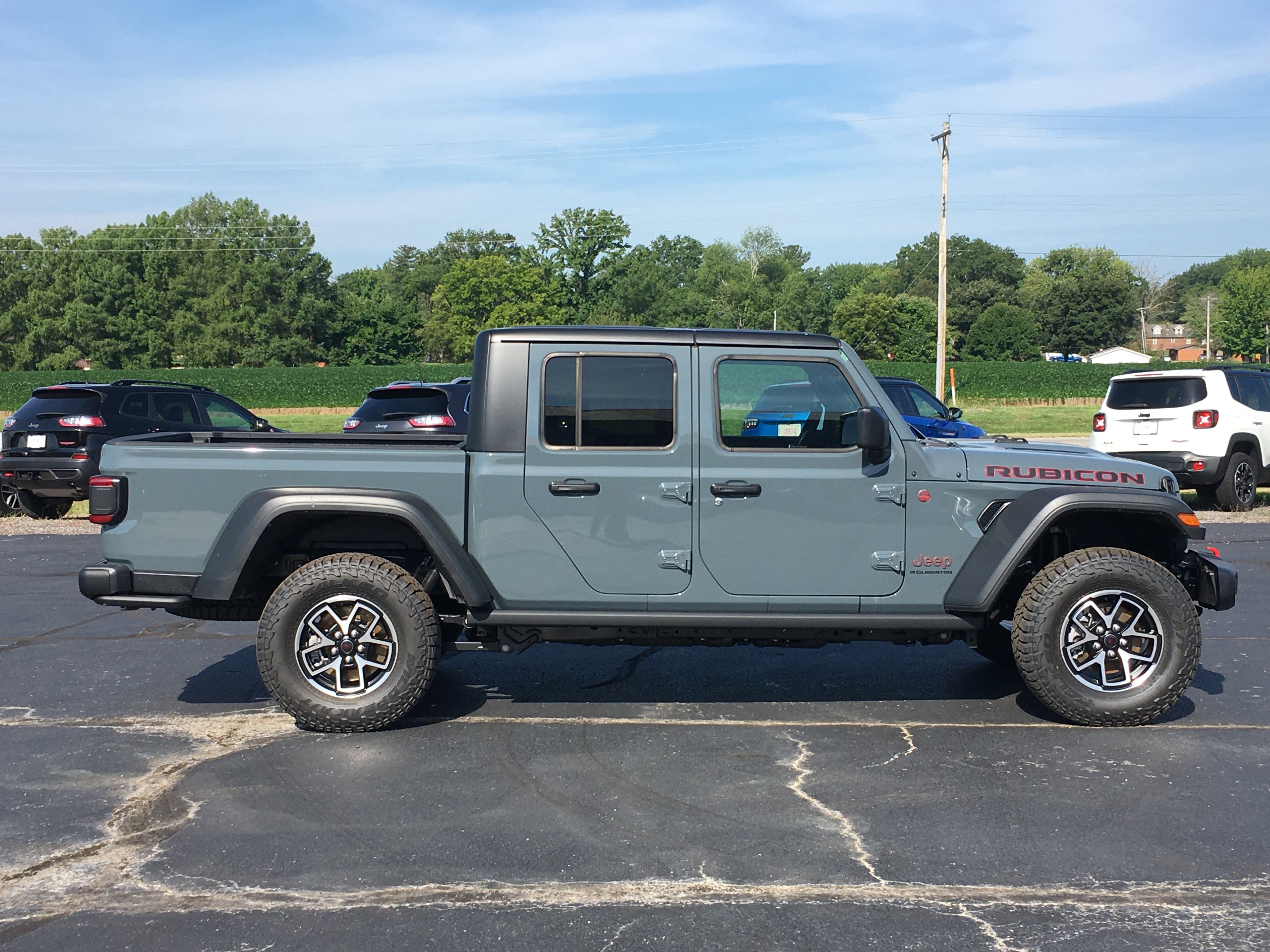 New 2025 Jeep Gladiator Rubicon w/ Convenience Group image 2