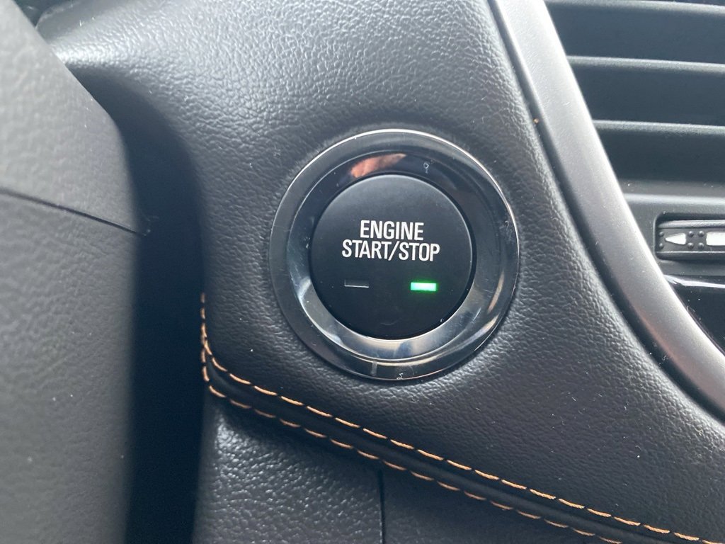 Certified 2022 Chevrolet Trax LT w/ Driver Confidence Package image 27