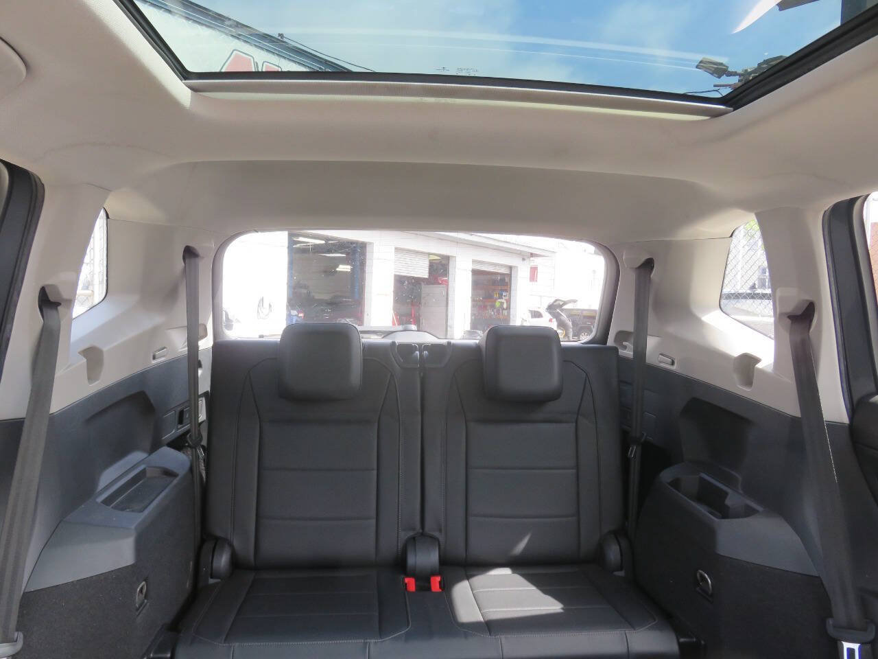 Used 2020 Volkswagen Tiguan S FWD image 23