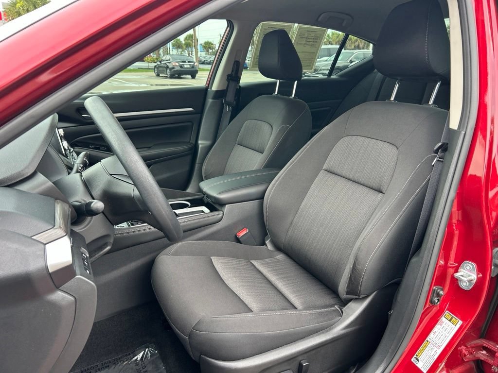 Certified 2023 Nissan Altima 2.5 SV FWD image 21