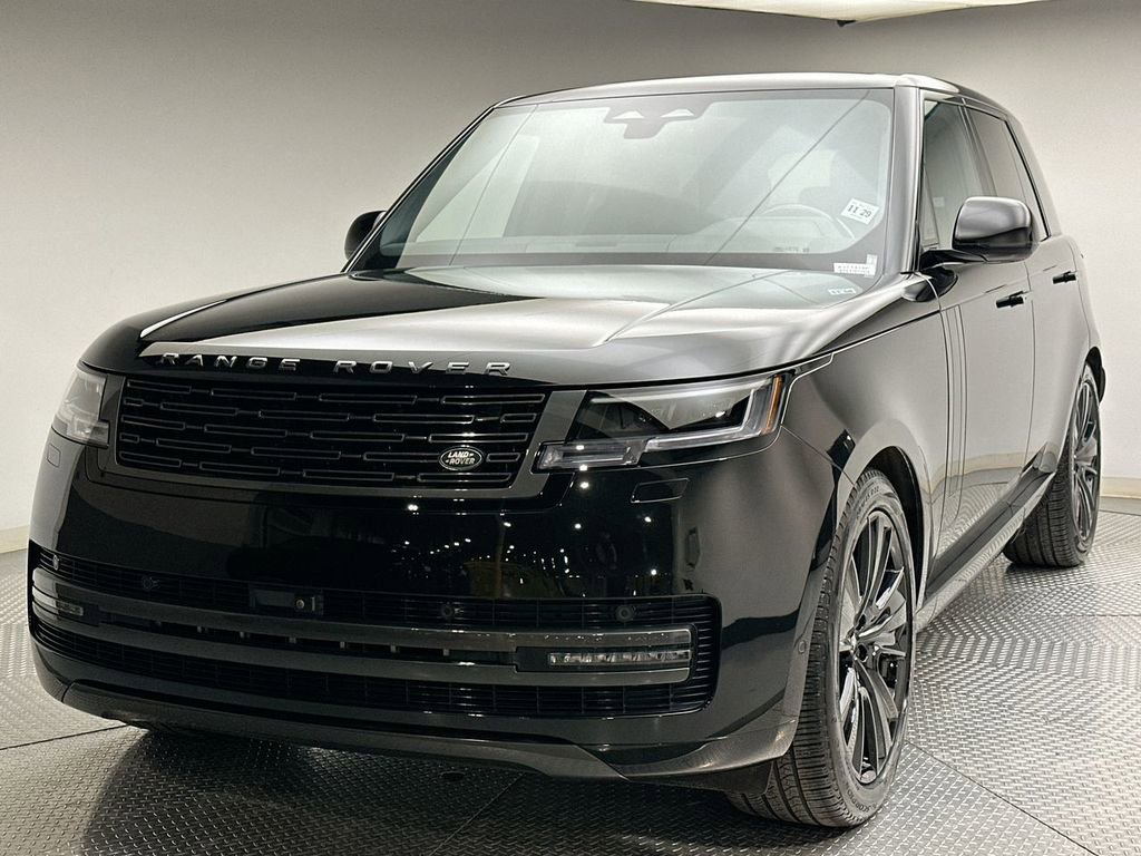 Certified 2025 Land Rover Range Rover SE
